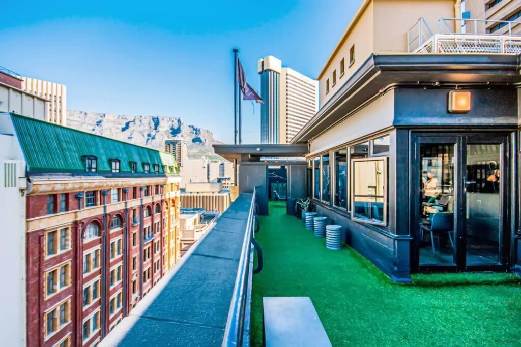 Blackbrick Foreshore Cape Town Appartamento Esterno foto